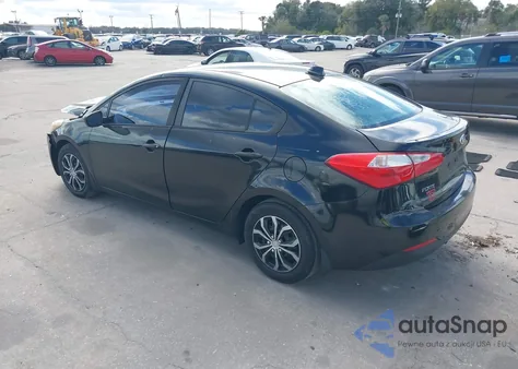 2016 Kia Forte Lx z USA, uszkodzony, nr VIN KNAFK4A61G5508261